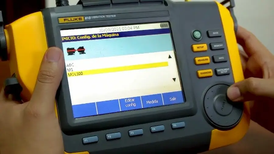 Choosing the Right Handheld Vibration Analyzer for Your Maintenance Team