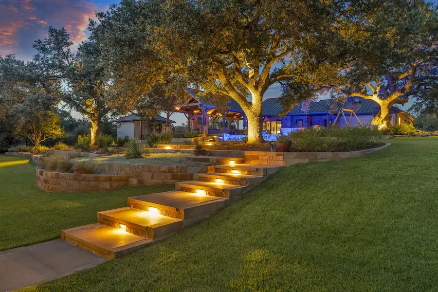 Brighten Your Festivities: The Joy of Holiday Landscape Lighting