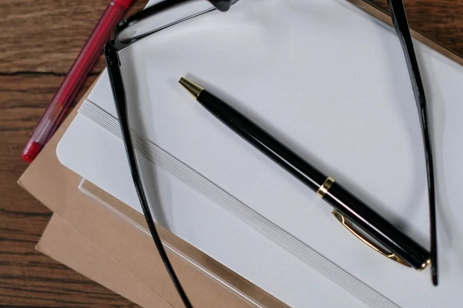 Everyman Grafton Pen Review: Heavy-Duty EDC Metal Writing Gear